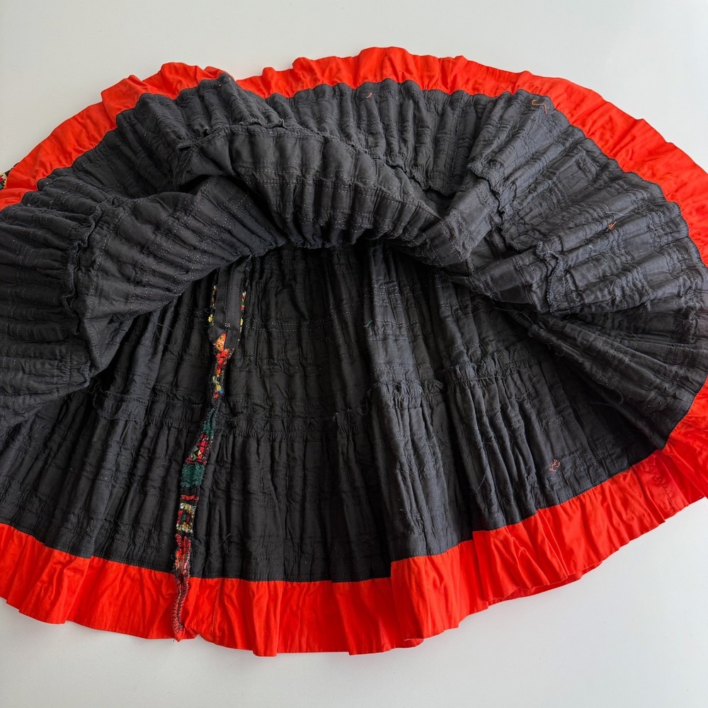 VTG Ribbon Ric Rac Flounce Colorful Red Black Rainbow Handmade Fiesta Skirt S - Picture 5 of 10